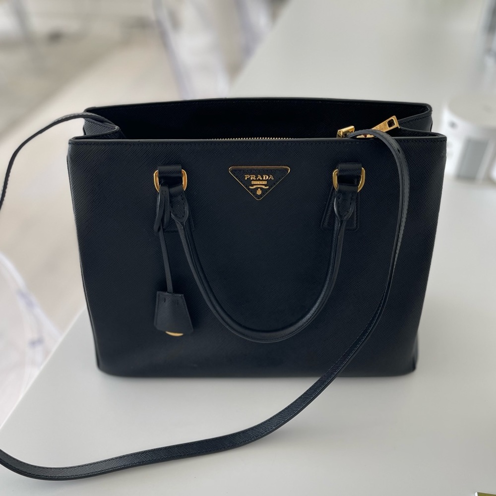 Large Prada Galleria Saffiano leather bag
